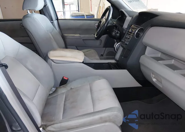 5FNYF4H4XCB017930: 44651585