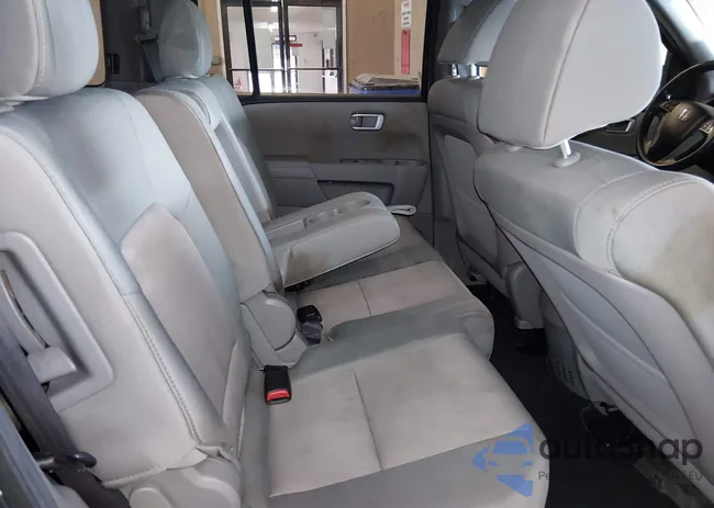 5FNYF4H4XCB017930: 44651585