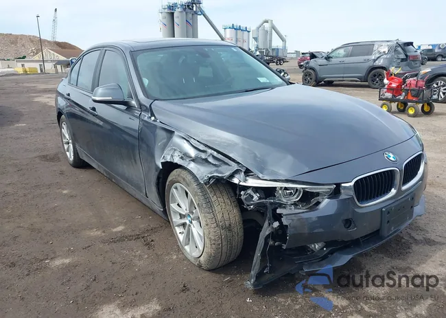 WBA8A3C52JA505748: 44651025