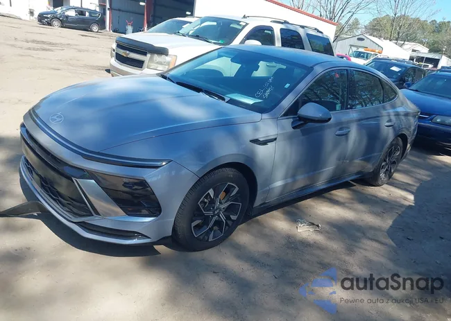 KMHL64JA3SA446811: 44651041