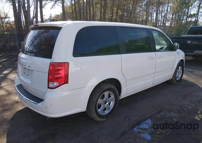 2D4RN3DG6BR715698: 44651341