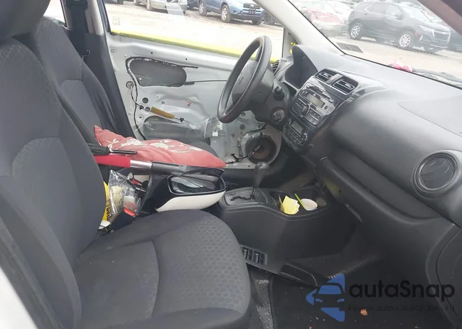 ML32A3HJ0FH056120: 44652527