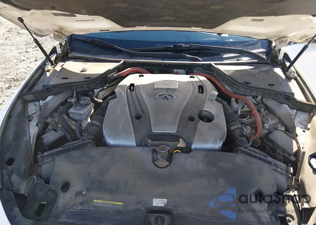 JN1AV7AP9FM790946: 44652531