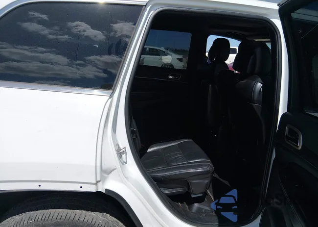 1C4RJEBG2EC120285: 44652054