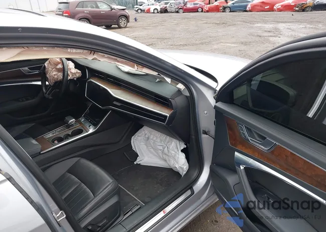 WAUL2AF24KN104645: 44652242