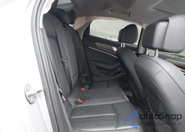 WAUL2AF24KN104645: 44652242