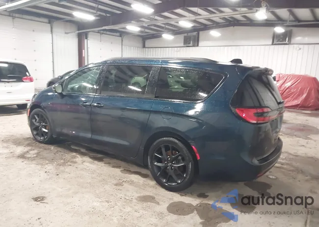 2C4RC1GG9SR513022: 44652251