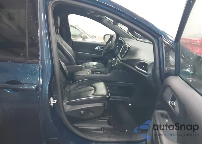 2C4RC1GG9SR513022: 44652251