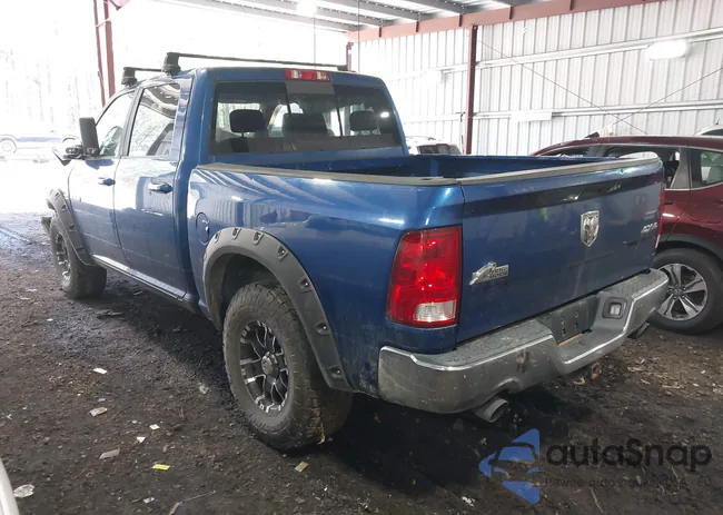 1D3HV13T49S706378: 44652254