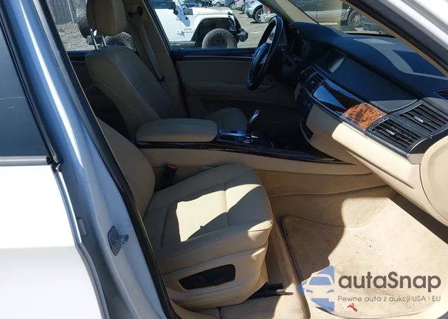 5UXZV4C52D0E14282: 44658767