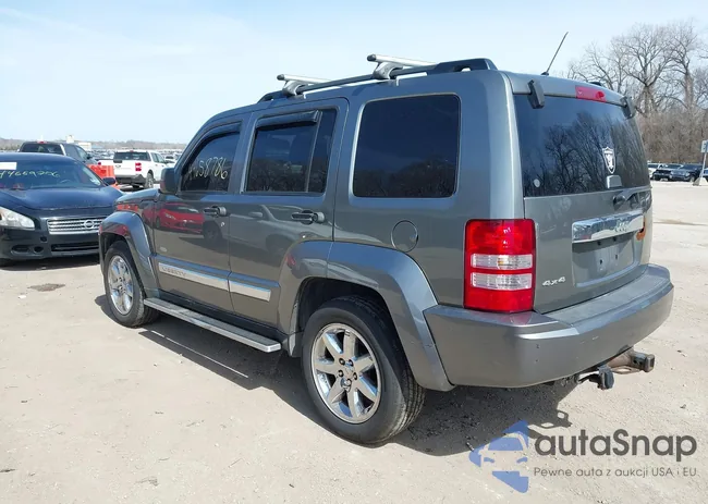 1C4PJMAK2CW185396: 44658786