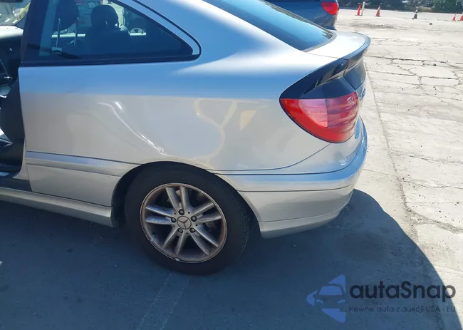 WDBRN47J32A315787: 44659434