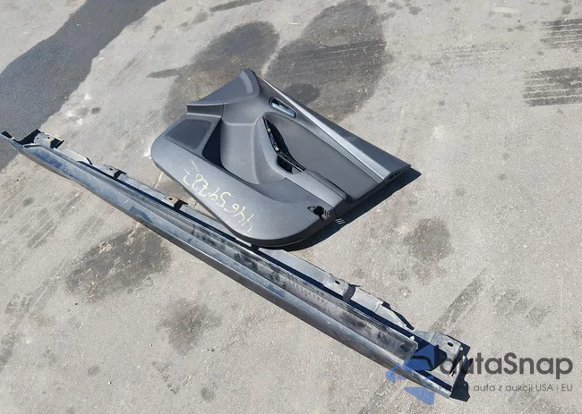 1FADP3L94EL192401: 44659787