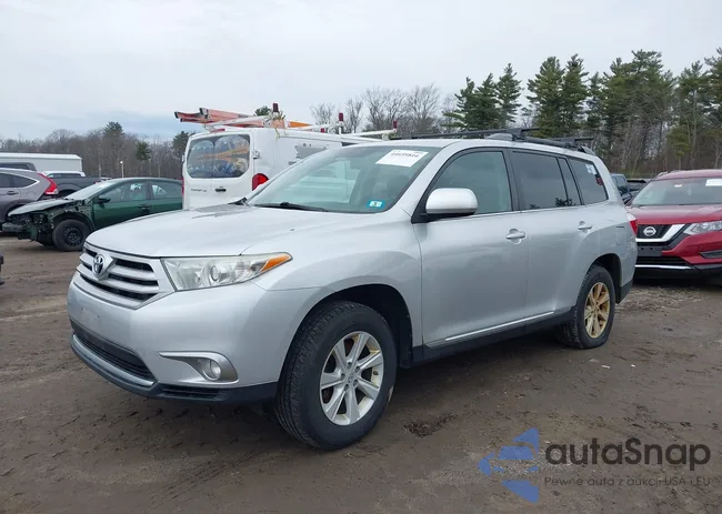 5TDBK3EH5CS156765: 44659816