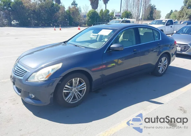 JN1CV6AP7CM930927: 44659850