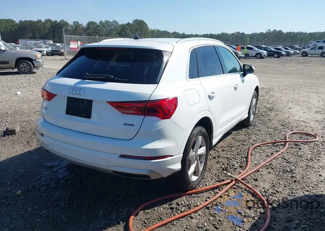 WA1AUCF35M1075251: 44659884