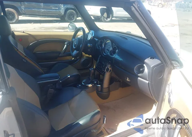 WMWRF33547TG16758: 44659929