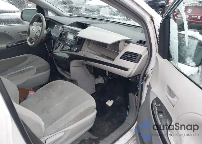 5TDZK3DC6ES479150: 44659946