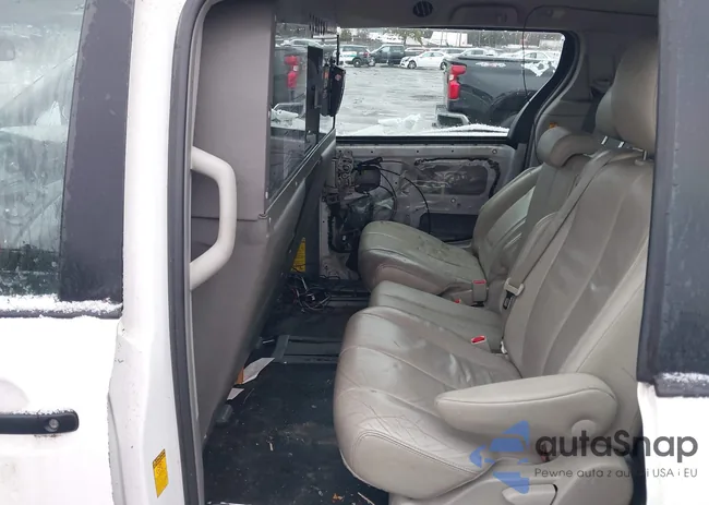 5TDZK3DC6ES479150: 44659946