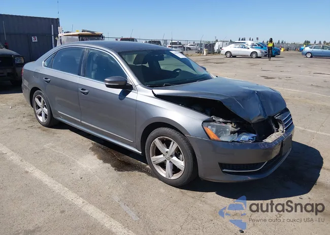 1VWBT7A30EC063801: 44659007