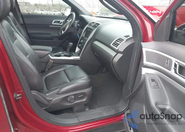 1FM5K7D87EGC33070: 44660466