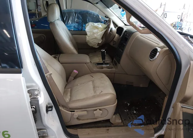 1FMEU33K07UA45026: 44660730