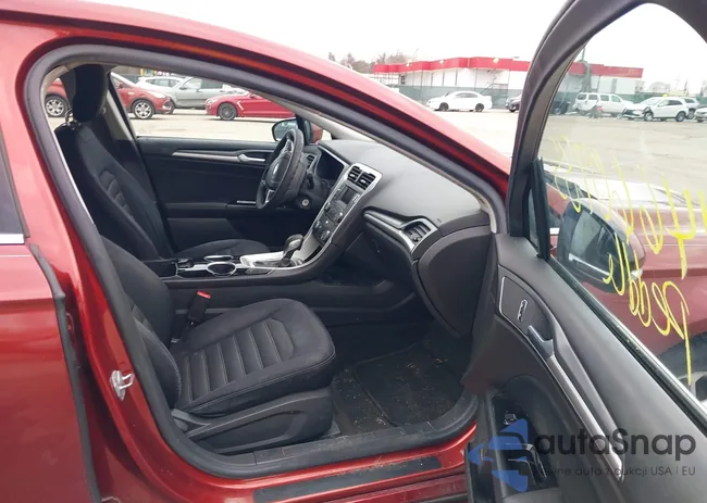 3FA6P0H78ER119063: 44660785