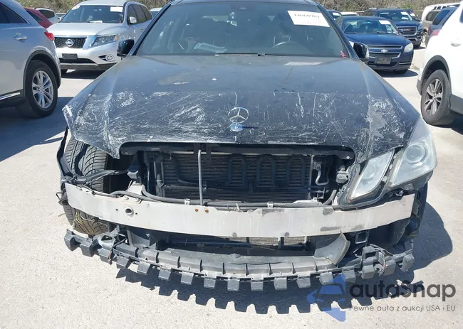 WDDHF8HB9AA111217: 44660901