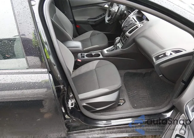 1FADP3F29EL306388: 44660940