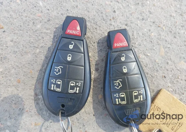 2C4RC1BG9FR638504: 44660098