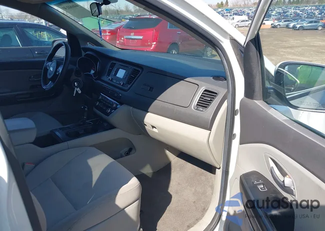 KNDMB5C11F6076331: 44660130