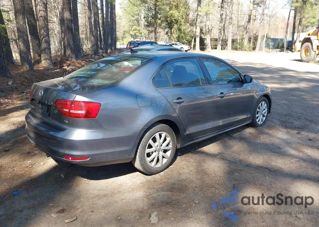 3VWD17AJ5FM230814: 44661456