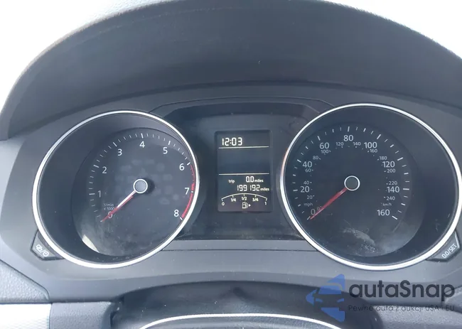 3VWD17AJ5FM230814: 44661456