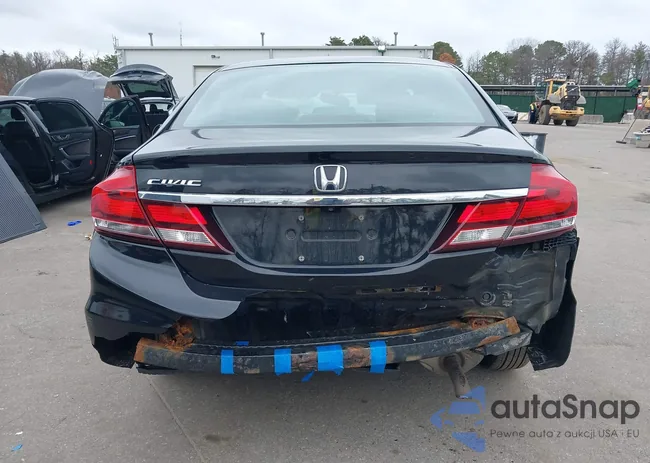 19XFB2F72FE217814: 44661489