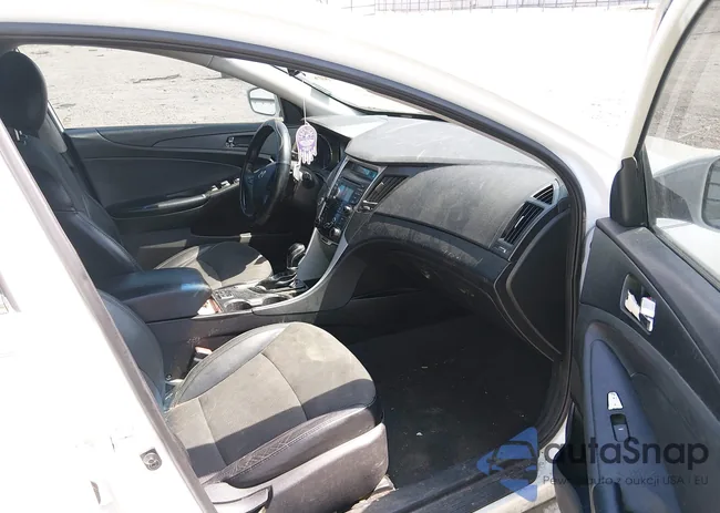 5NPEC4AC0DH687244: 44661663