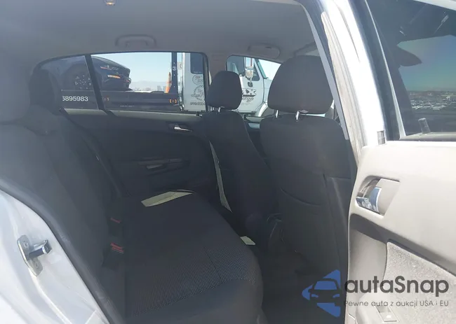 W08AT671485128116: 44661764