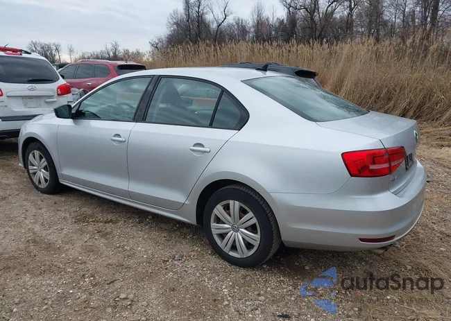 3VWLA7AJ9FM330913: 44661959