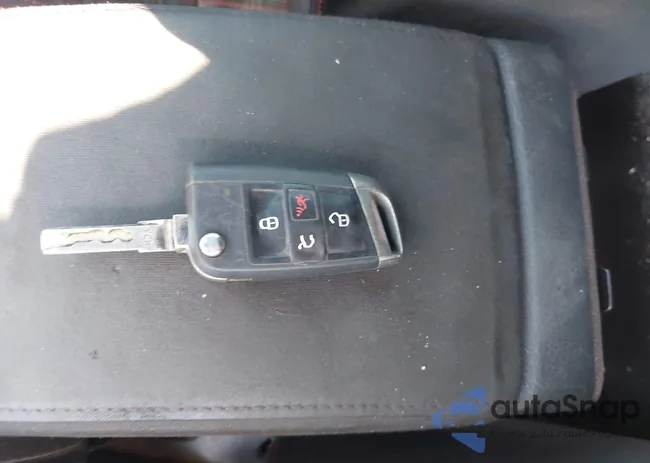 3VWT47AU9FM088559: 44662406