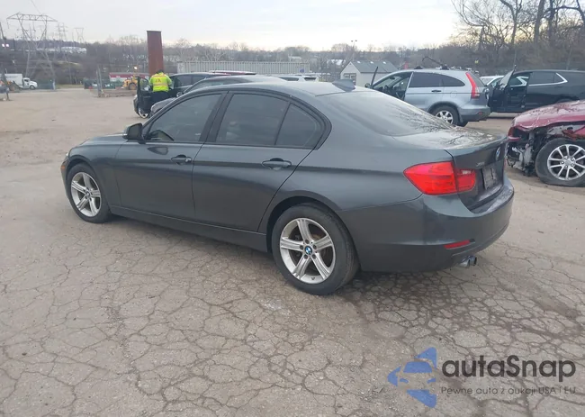 WBA3B5G58DNS00510: 44662483