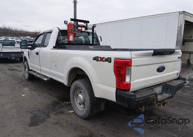 1FT7X2B64KEC61595: 44662512