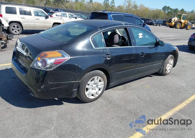 1N4AL2APXBC144844: 44662716