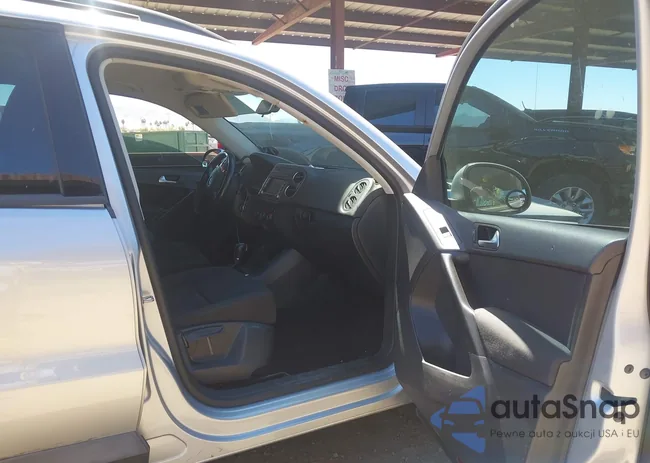 WVGAV7AX3FW565189: 44663950