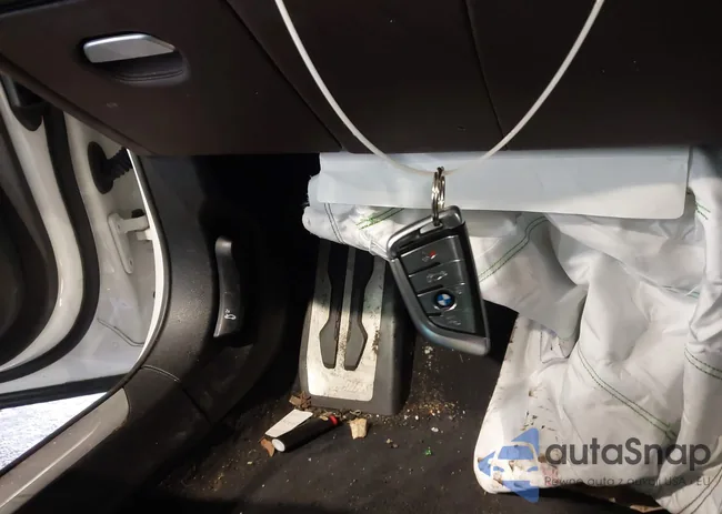 WBA7F2C57HG421486: 44663025