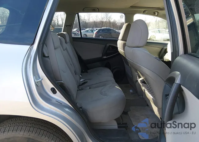 JTMBF4DVXB5041679: 44663147