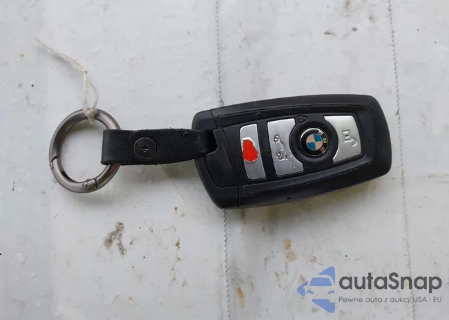 WBSFV9C53FD594729: 44663174