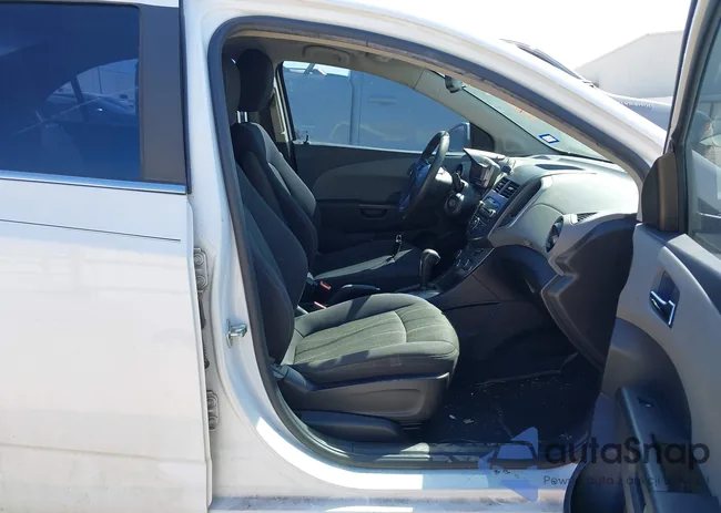 1G1JC5SB2F4133991: 44664379