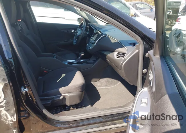 1G1ZD5STXRF134436: 44664034