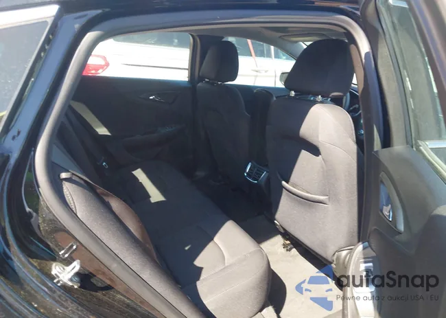 1G1ZD5STXRF134436: 44664034