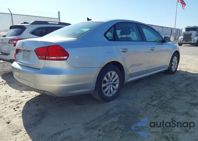 1VWAT7A30EC070937: 44664127