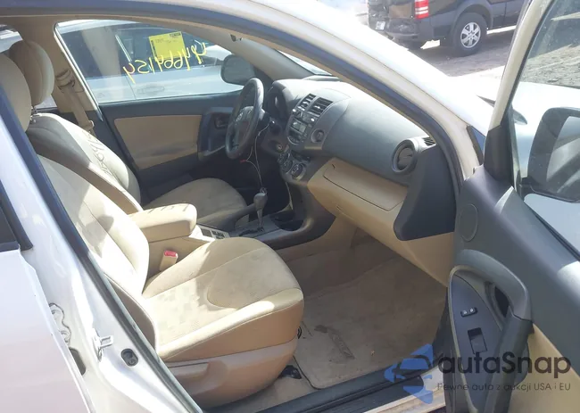 2T3BF4DV1AW042811: 44664154